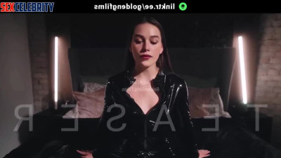 Victoria Pedretti - Worshipping Your Mistress Feet (POV), Fakeapp - DeepFakesCeleb
